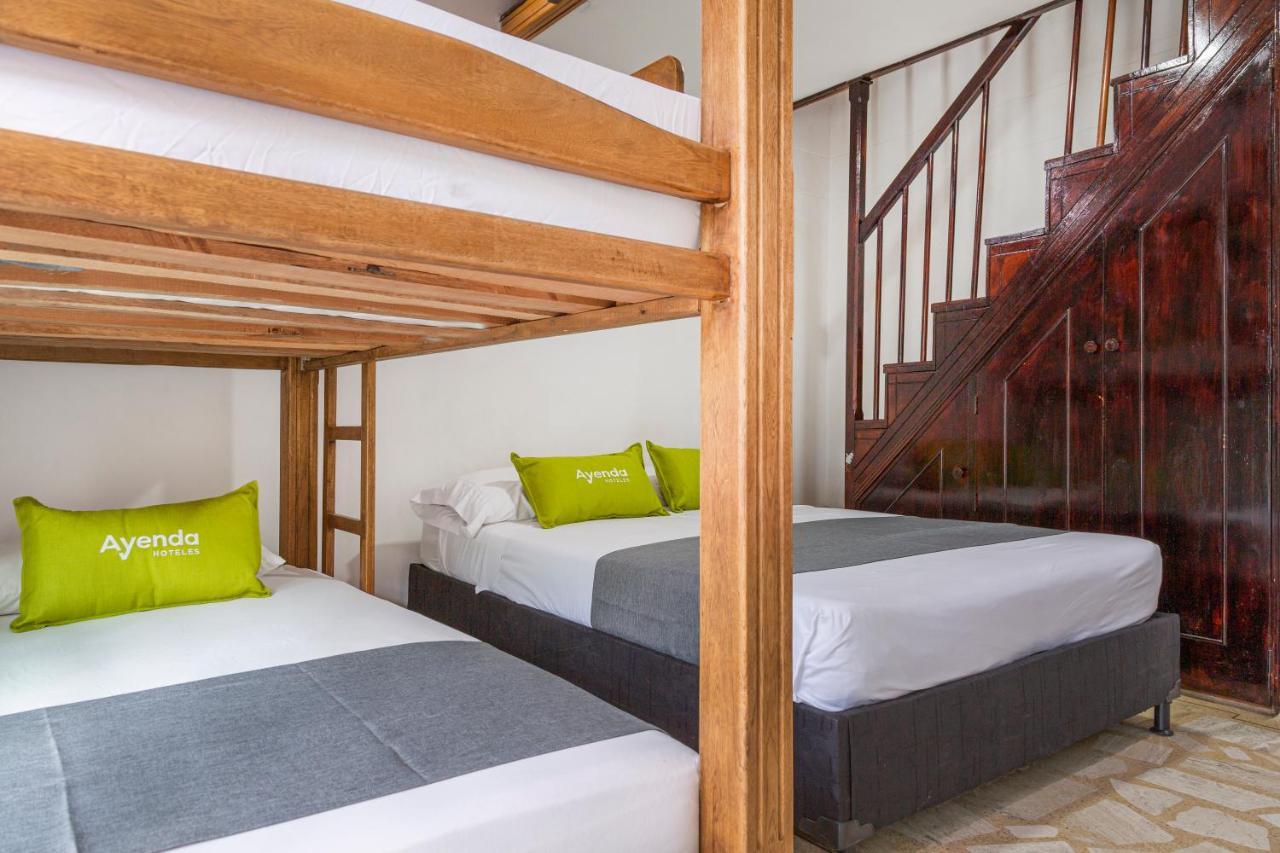 Hotel Boutique Laureles Home - Ayenda 1258 (Adults Only) Medellín Dış mekan fotoğraf